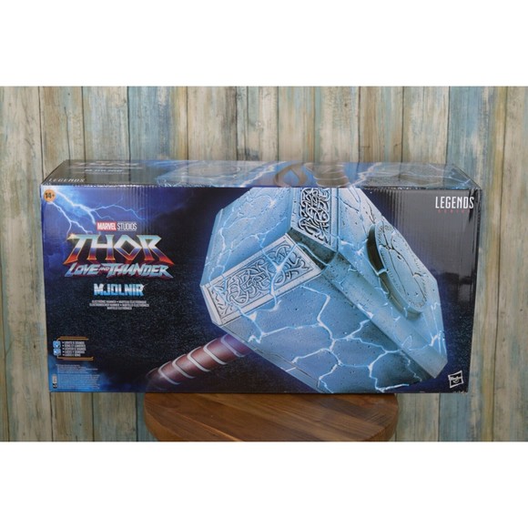 Hasbro Marvel Legends Series Thor Mjolnir Electronic Hammer + Lights & Sound FX - Picture 1 of 9